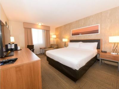 Holiday Express San Francisco Airport South By Ihg